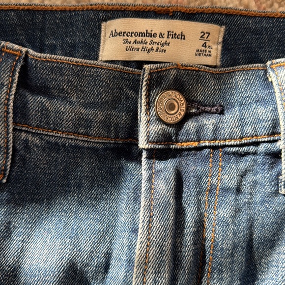 Ankle straight ultra high rise jeans - Picture 5 of 5